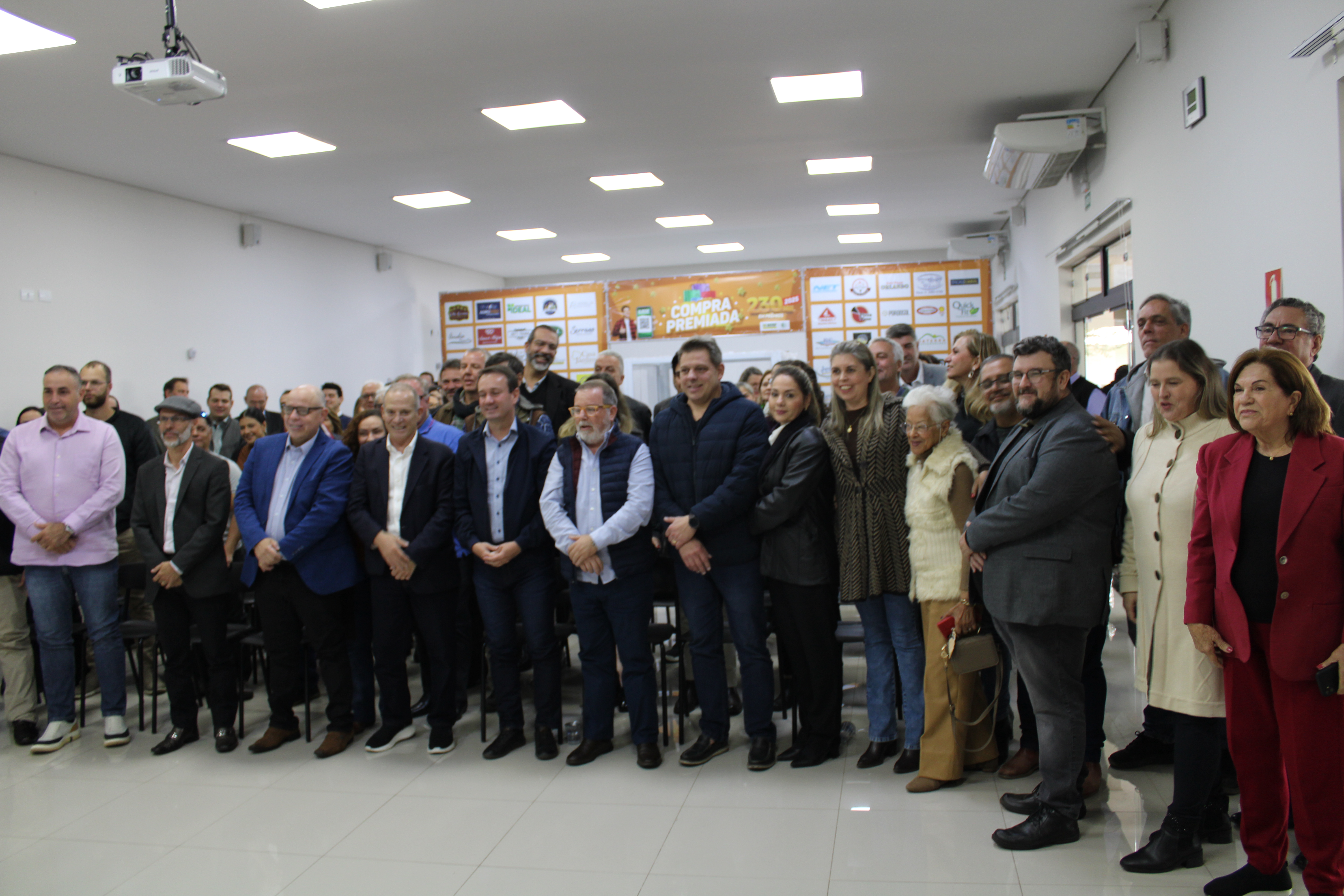 Secretário Estadual de Desenvolvimento Econômico apresenta estratégias para impulsionar a economia regional em São Pedro